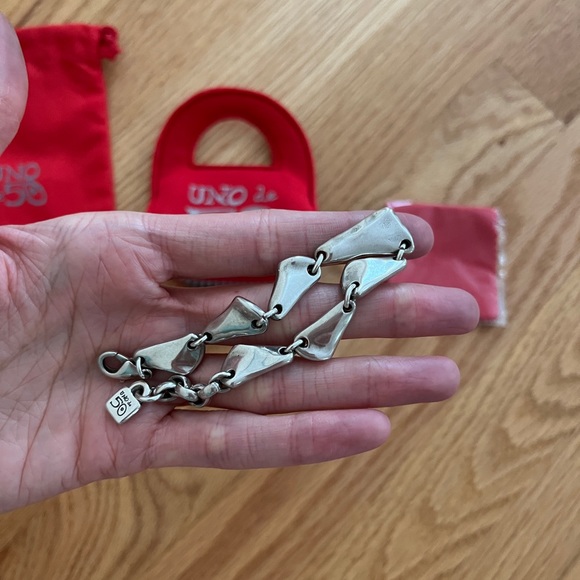 Uno de 50 bracelet Unique architecture style bracelet - Picture 3 of 3